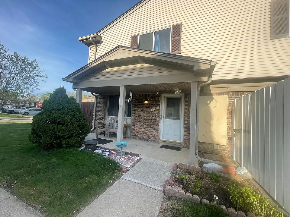 1st image of 15647 Dupage Blvd #23
