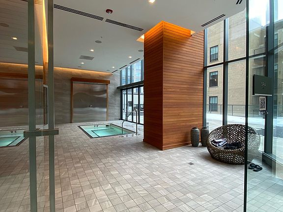 5th image of 1449 S Michigan Ave #603