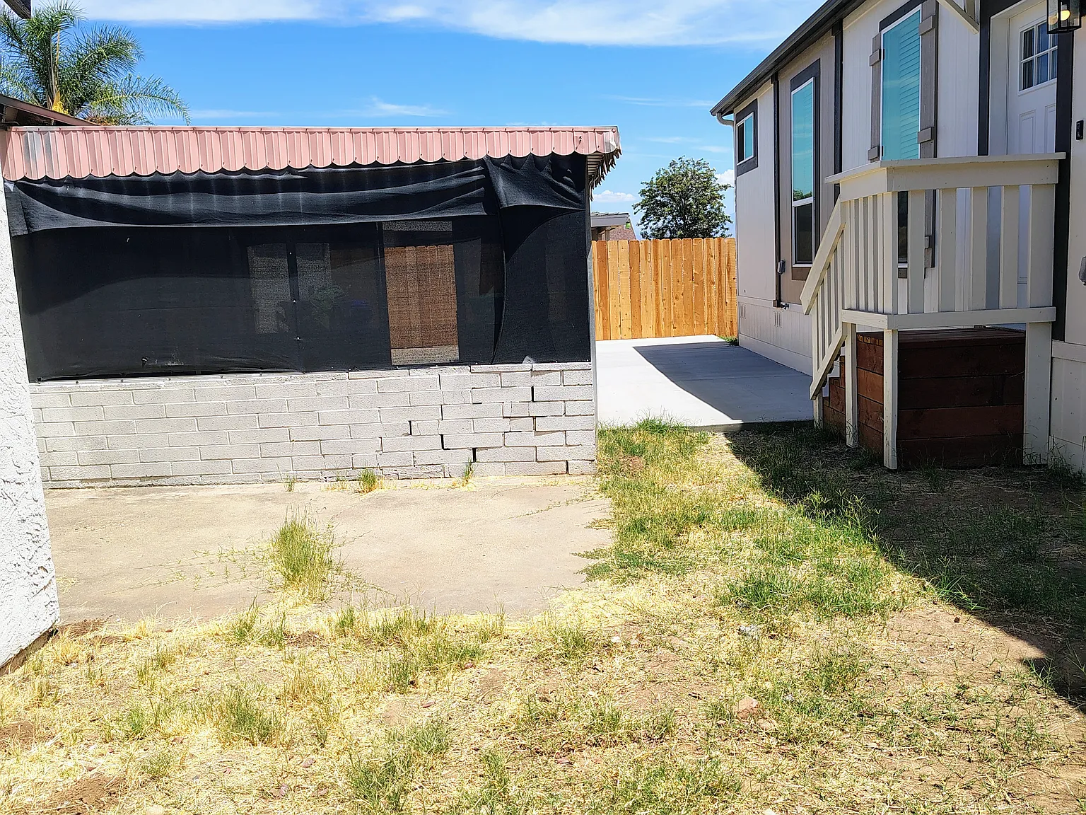 3 bed, 1136 sqft, $3,500 — Photo 3
