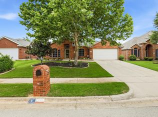 7301 Sunburst Trl, Denton, TX 76210