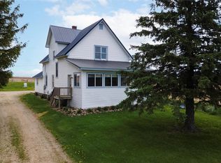 4190 County Road P, Spring Valley, WI 54767
