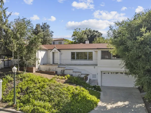 1525 Princess Dr, Glendale, CA 91207