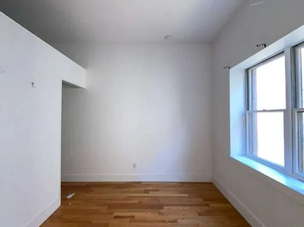 155 Elliott Ave #301, Yonkers, NY 10705