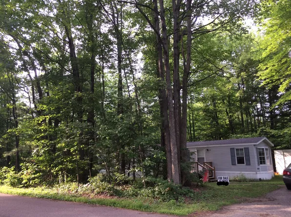 142 Webley St, Colchester, VT 05446