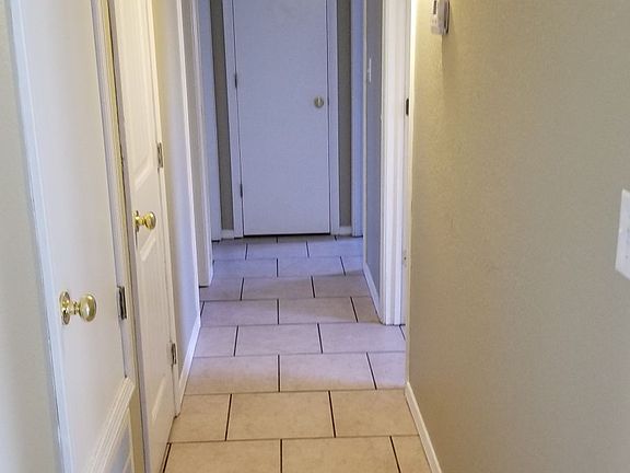 4th image of 1904 N 29th St