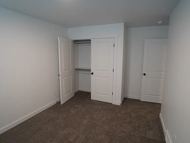 977 S Swoop Dr — Photo 23