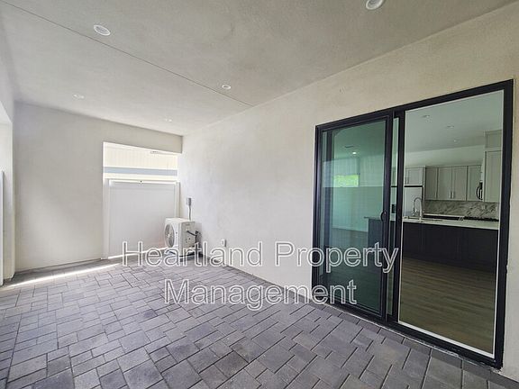 5th image of 4115 Clairemont Mesa Blvd