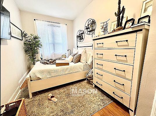 4th image of 533 E 81st St APT 5A