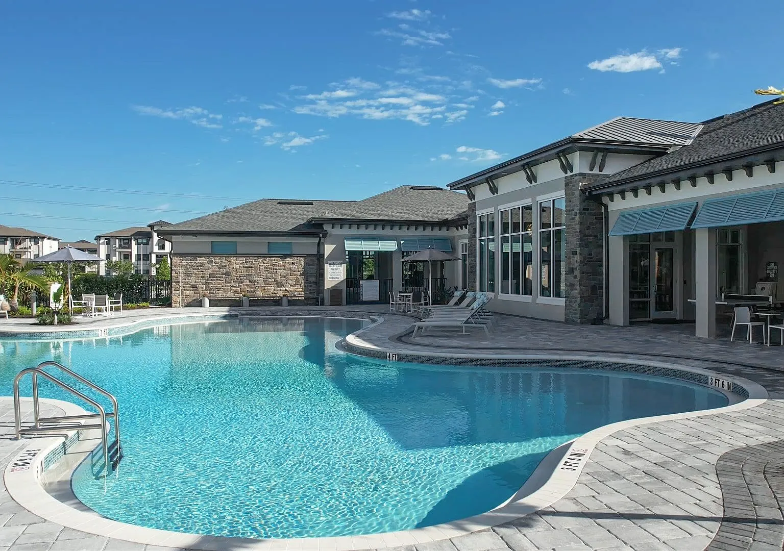 VIVE Apartments - Fort Myers, FL — Photo 1