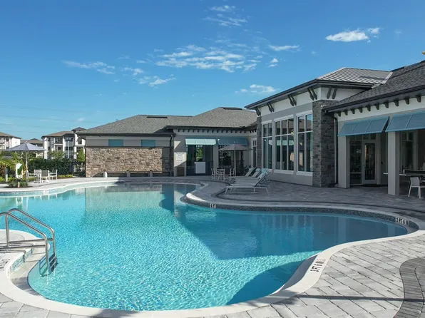 VIVE Apartments - Fort Myers, FL, 3200 Champion Ring Rd #1-225, Fort Myers, FL 33905