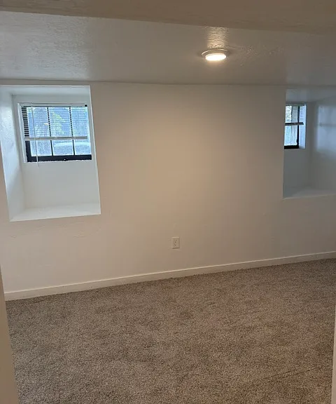 604 E 3rd Ave — Photo 5