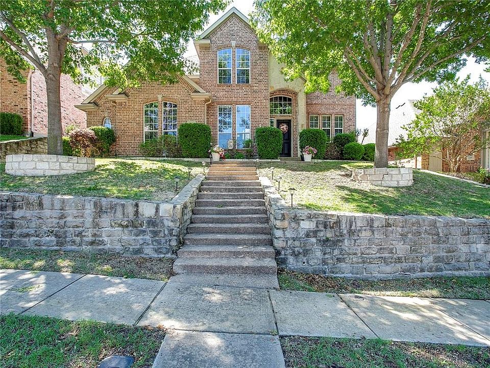 1st image of 2335 Falls View Dr