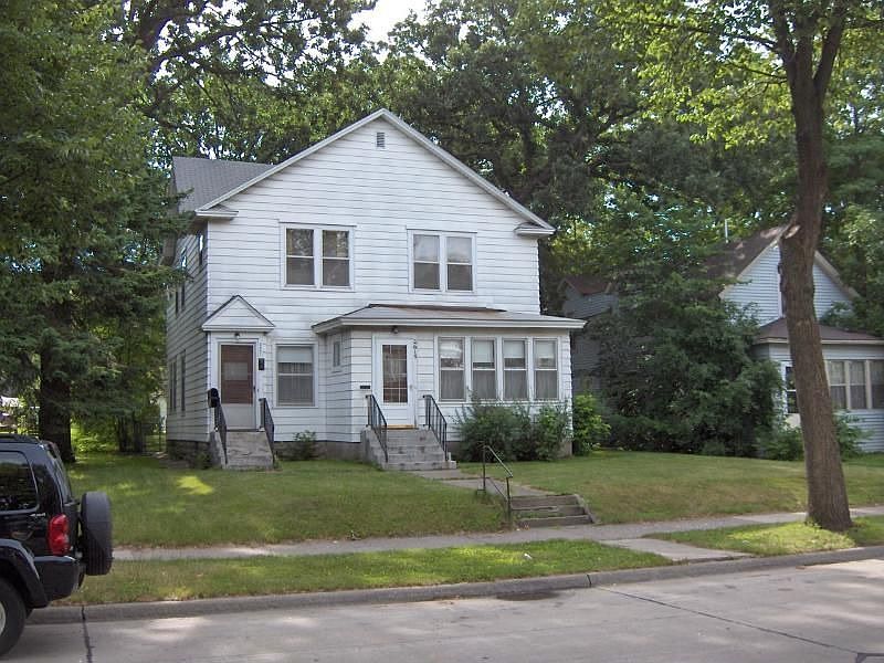 1st image of 2619 Polk St NE
