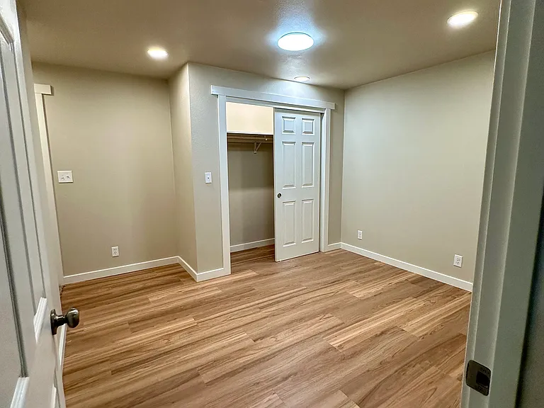 1727 NW Wall St #4 — Photo 14