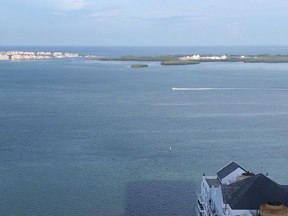 3rd image of 300 S Biscayne Blvd APT 1507