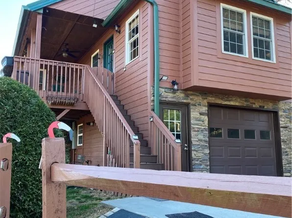 486 Meadow Ridge Drive, Jefferson, NC 28640