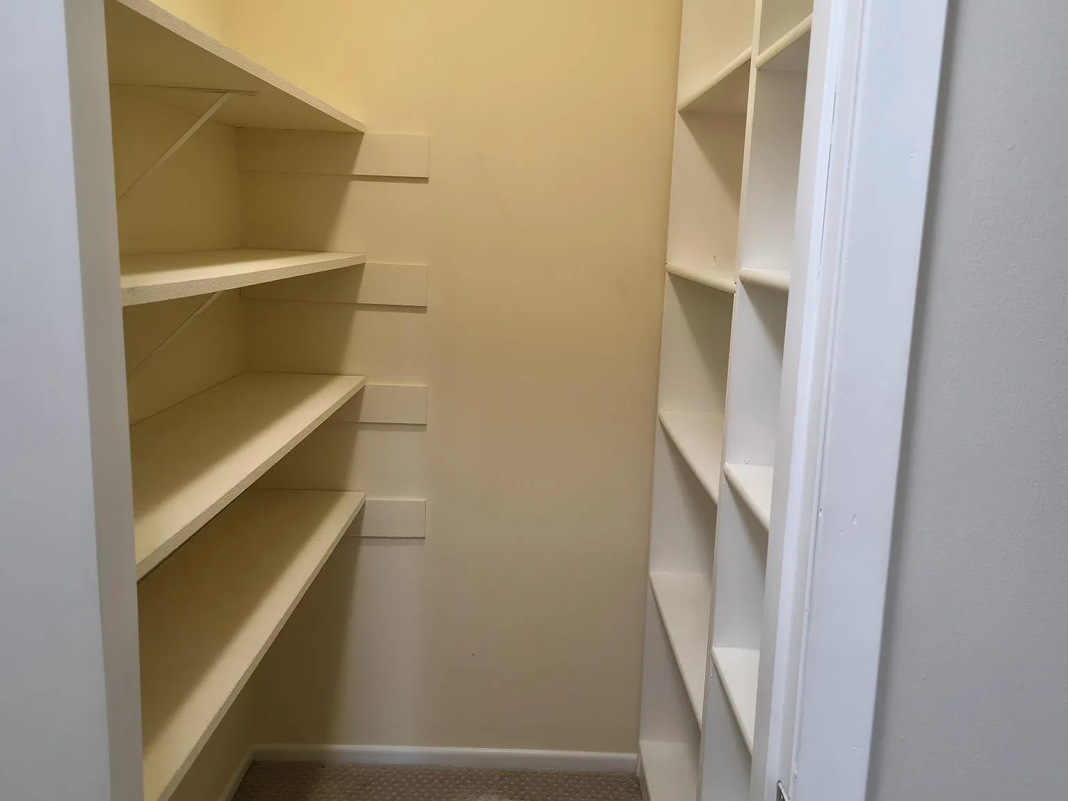 2 bed, 3.0 bath, 1284 sqft, $1,850 — Photo 3