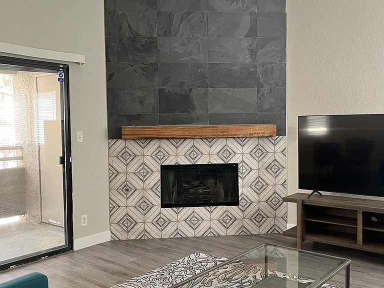 5044 S Rainbow Blvd #201 — Photo 4