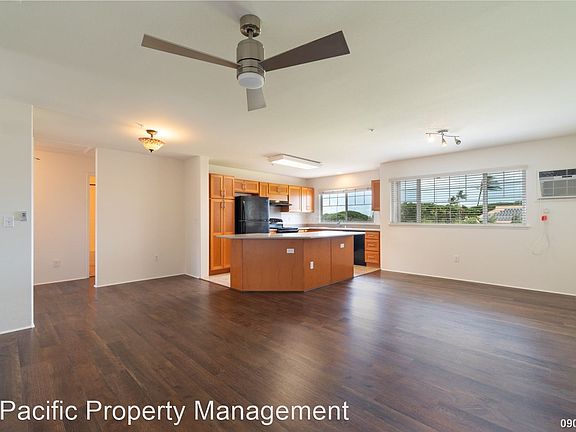 4th image of 91-1227 Kamaaha Ave APT 305