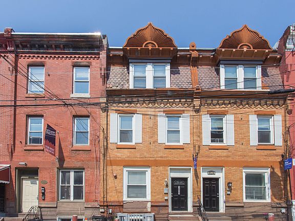 2nd image of 1822 Willington St #1
