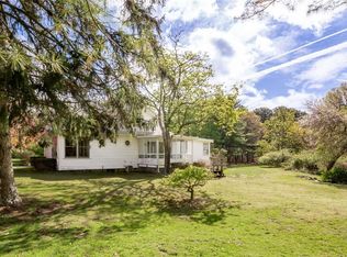 75 Old Country Rd, East Quogue, NY 11942