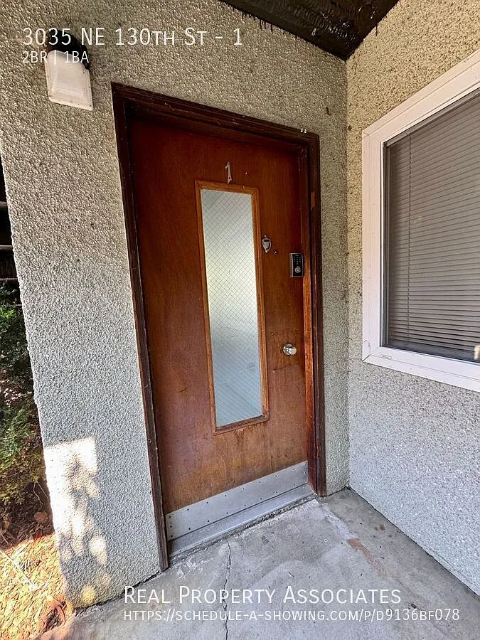Apartment In Lake City $500 Off 1st Full Months Rent — Photo 2