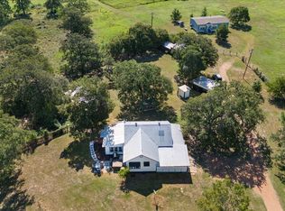 335 Frerich Rd, Smithville, TX 78957