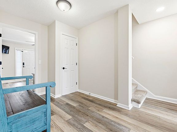 3rd image of 10 Palmas Dr.