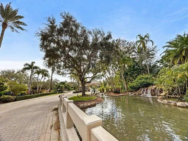 12123 NW 10th Mnr — Photo 9