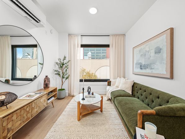 151 S Elliott Pl #5D