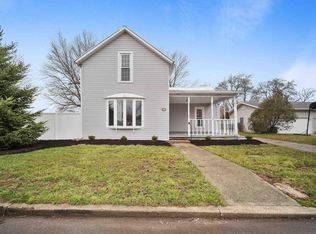 1046 Vine St, Decatur, IN 46733