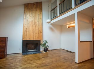 7548 SW 17th Dr, Portland, OR 97219