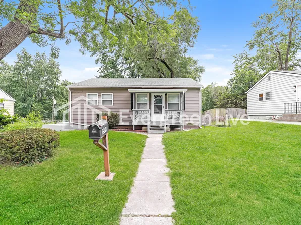 1509 N Hocker Ave, Independence, MO 64050