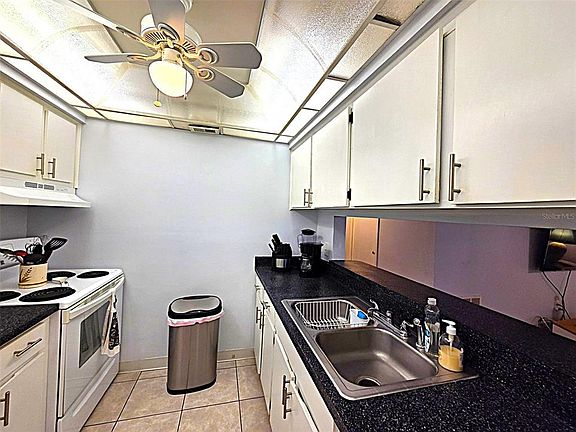 3rd image of 12760 Indian Rocks Rd APT 578