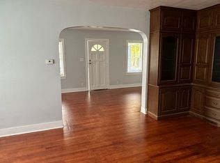 334 N Walnut St, South Bend, IN 46628