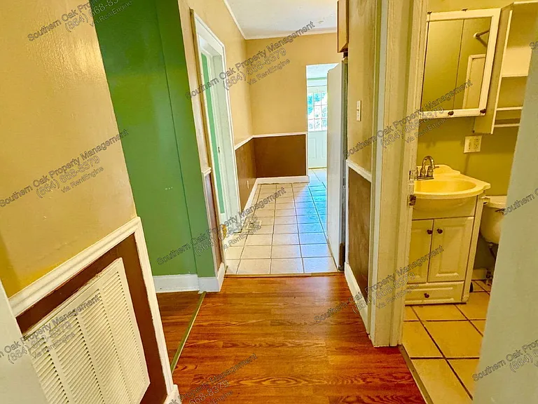 311 Lakeside Dr — Photo 6