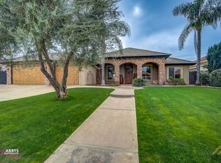 14201 Santa Fe Ct, Bakersfield, CA 93314