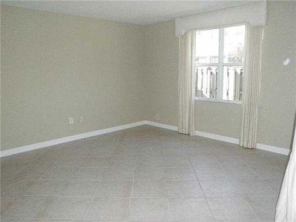 3rd image of 7382 NW 112th Ct