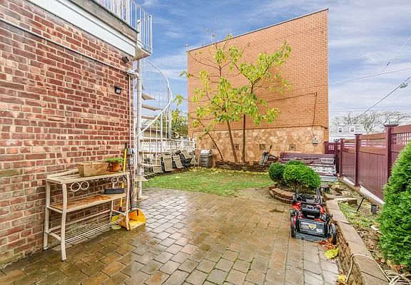 3rd image of 21-02 123rd St