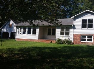 382 Stillwood Dr, Manchester, TN 37355