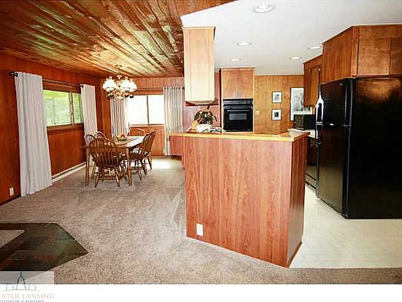 2nd image of 13400 Bancroft Dr