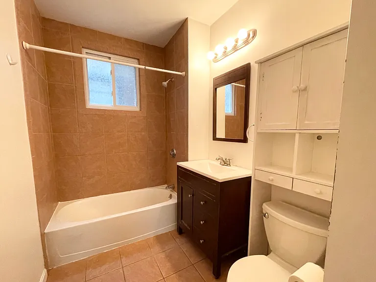52 Delle Ave #2F — Photo 6