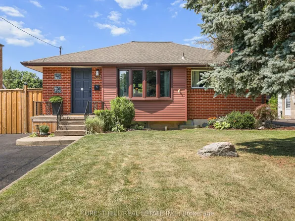 203 Merlin Cres, London, ON N5W 5A2