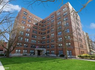 1585 Ridge Ave APT 307, Evanston, IL 60201