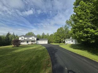 32 Patterson Road, Hampden, ME 04444