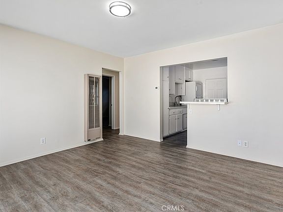 5th image of 140 Virginia St