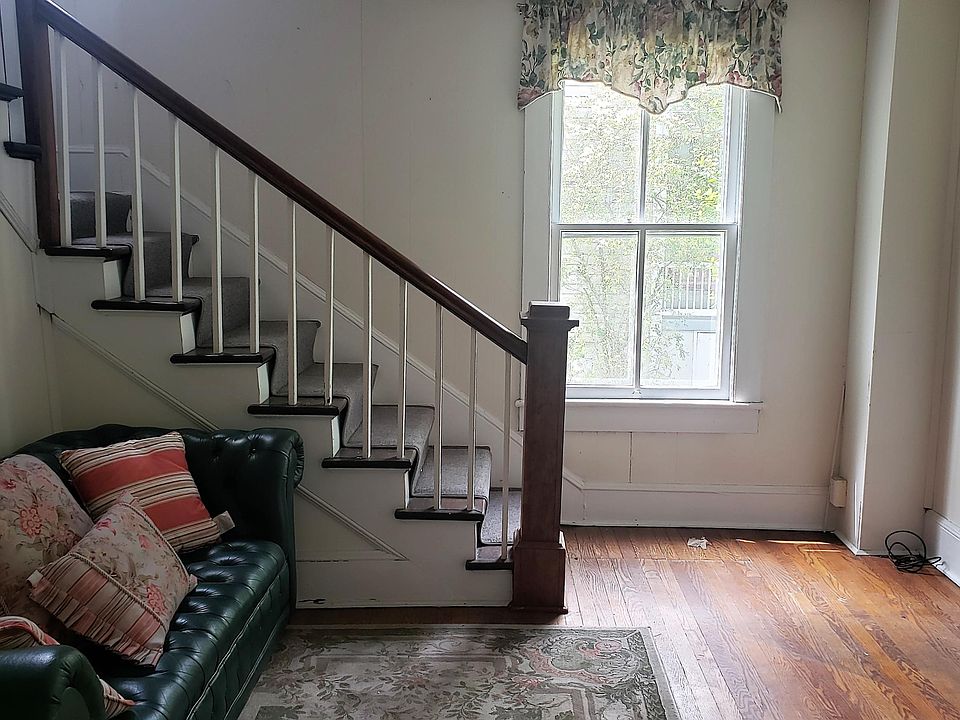 Houston119 119 Houston St Lexington VA Zillow