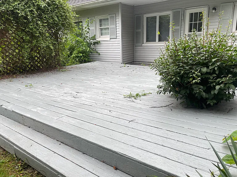 1403 E Main St — Photo 5