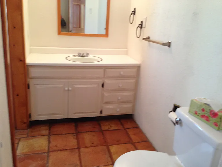 126 E San Mateo Rd — Photo 8
