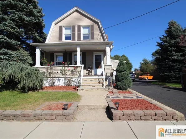 322 Berry St, Woodbridge, NJ 07095